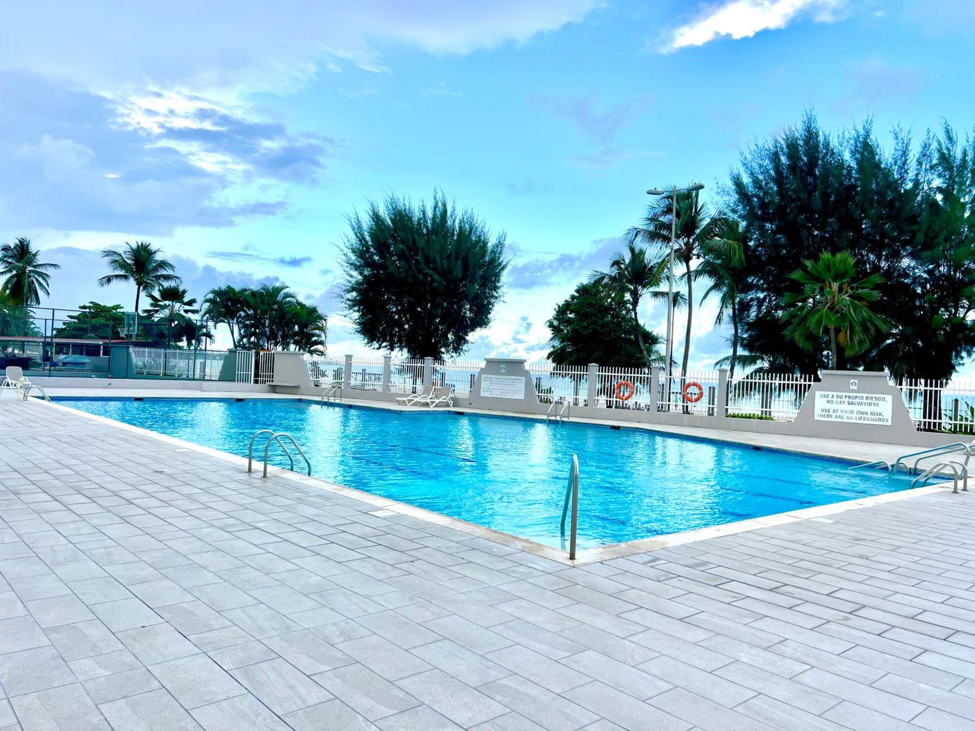 Ocean View Apt On Isla Verde In A 14Th Floor San Juan Exterior foto