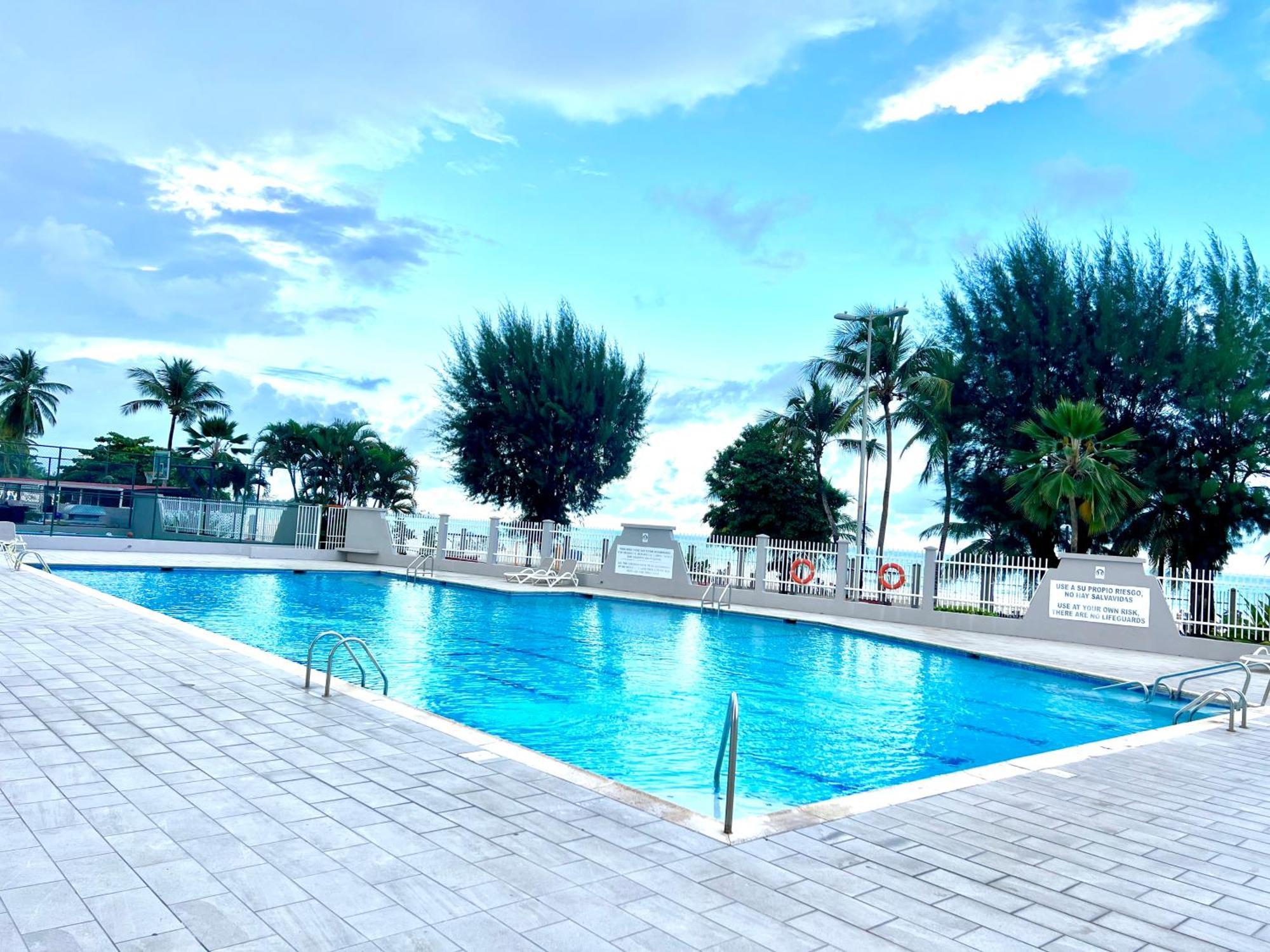 Ocean View Apt On Isla Verde In A 14Th Floor San Juan Exterior foto