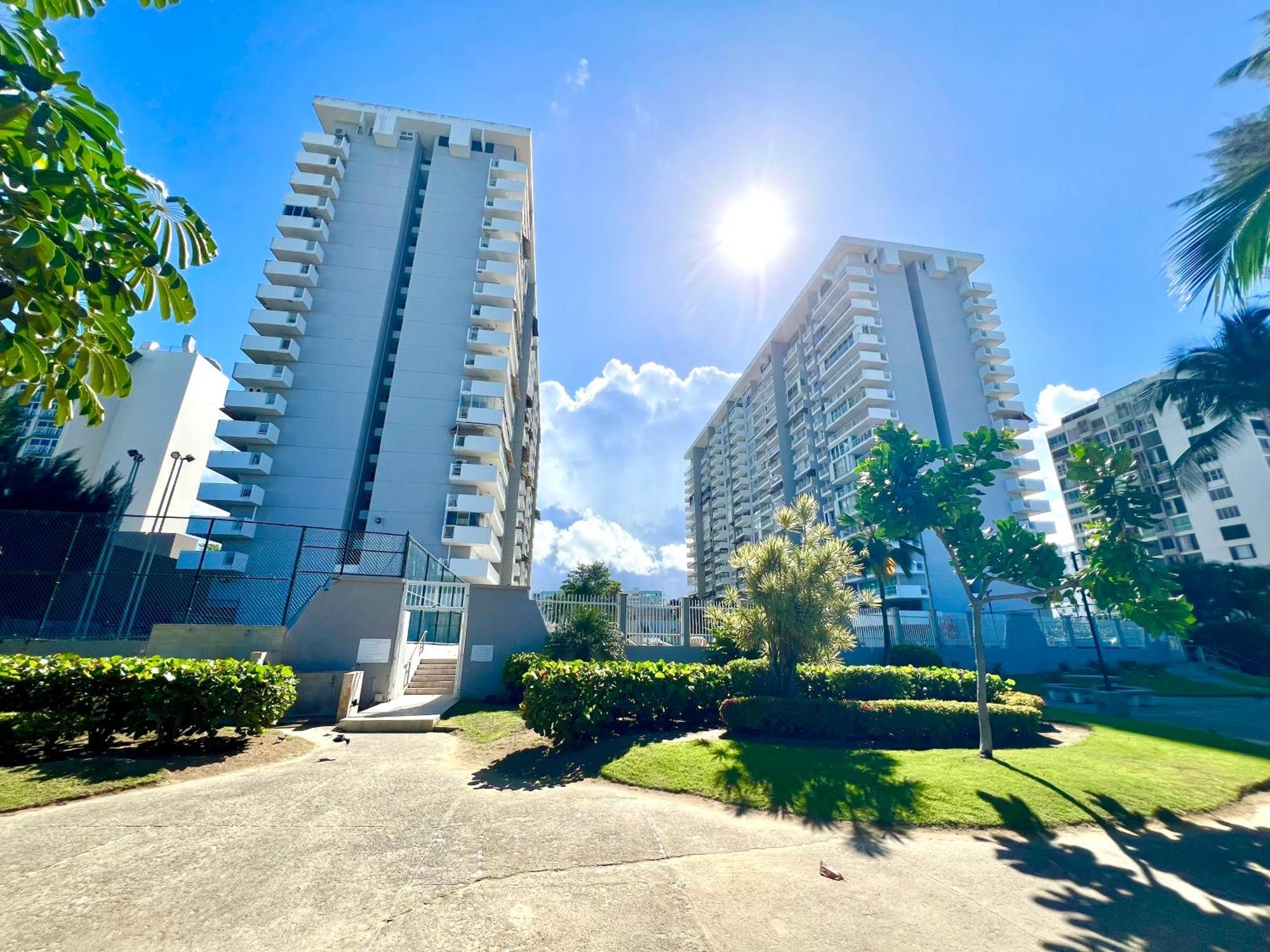 Ocean View Apt On Isla Verde In A 14Th Floor San Juan Exterior foto